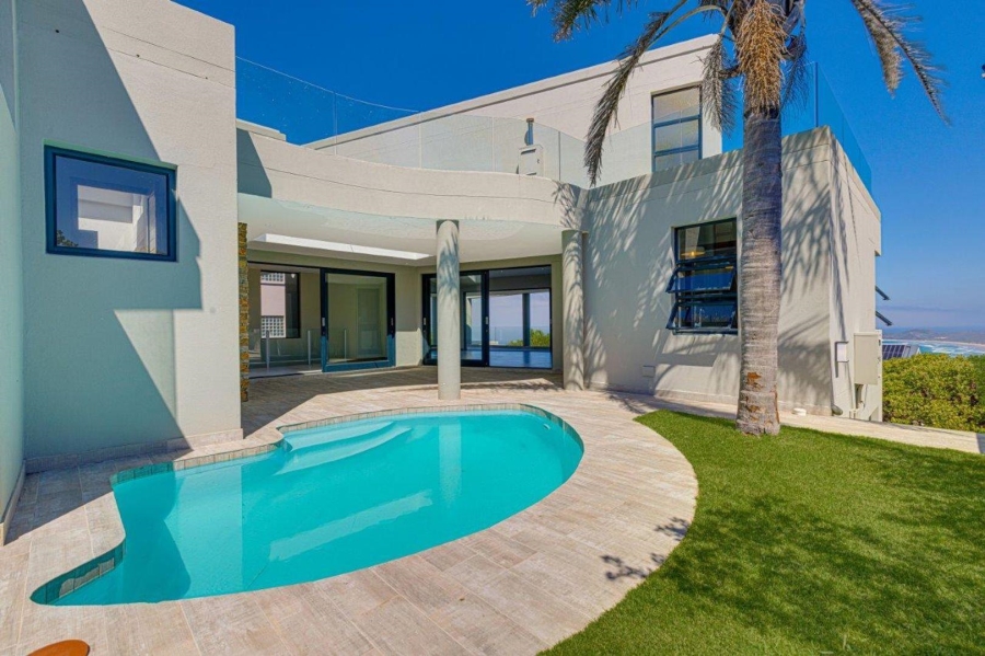 6 Bedroom Property for Sale in Brenton On Sea Western Cape